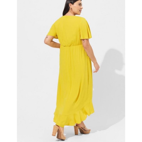 Torrid Womans Yellow Solid  Rayon Slub Surplice Maxi Wrap Dress Size 0X NWT - Picture 2 of 3